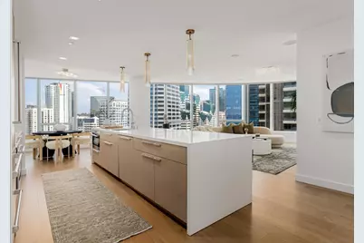  888 W E Street #2105, San Diego, CA 92101 - Photo 3