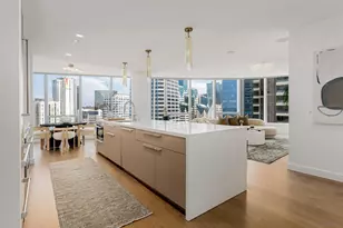 888 W E St, San Diego, CA 92101 - Photo 3