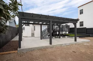 1529 Beryl St, San Diego, CA 92109 - Photo 35