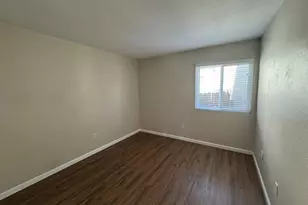 5037 La Cuenta Dr, San Diego, CA 92124 - Photo 15