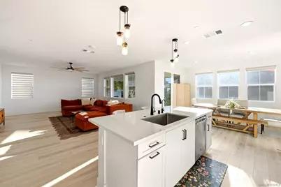  2070 Via Estancia, Chula Vista, CA 91913 - Photo 7