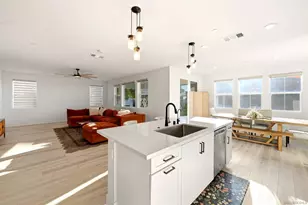 2070 Via Estancia, Chula Vista, CA 91913 - Photo 7