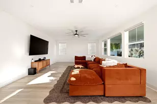2070 Via Estancia, Chula Vista, CA 91913 - Photo 11