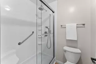 7575 Volclay Dr, San Diego, CA 92119 - Photo 11