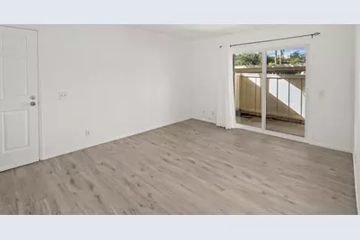  4070 Porte La Paz #16, San Diego, CA 92122 - Photo 11