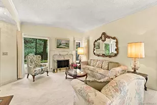 8360 Suntree Pl, San Diego, CA 92119 - Photo 3