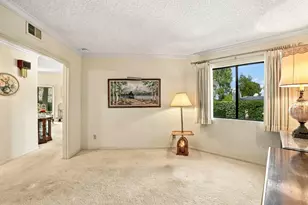 8360 Suntree Pl, San Diego, CA 92119 - Photo 9