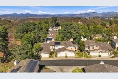  8360 Suntree Place, San Diego, CA 92119 - Photo 35