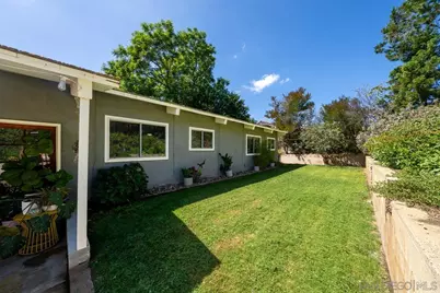  2208 Sunset Drive, Escondido, CA 92025 - Photo 33