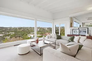 7865 Roseland Dr, La Jolla, CA 92037 - Photo 11