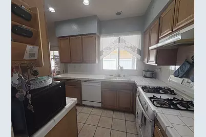  27593 Marian Road, Temecula, CA 92591 - Photo 11