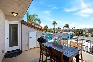 4063 Lamont St, San Diego, CA 92109 - Photo 23