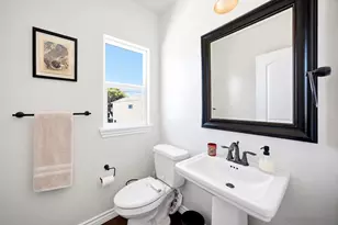 4063 Lamont St, San Diego, CA 92109 - Photo 15