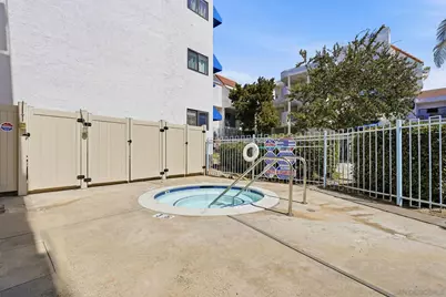  8324 Regents Road #1M, San Diego, CA 92122 - Photo 31