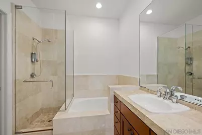  650 Columbia Street #115, San Diego, CA 92101 - Photo 31