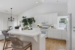 11875 Handrich Dr, San Diego, CA 92131 - Photo 9