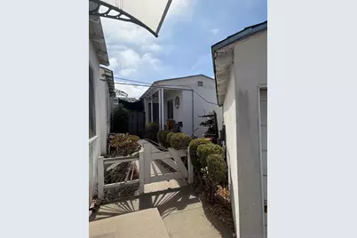  2426 Seaside St, San Diego, CA 92107 - Photo 3