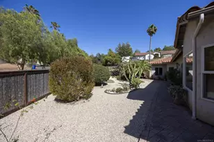 1726 York View Cir, Vista, CA 92084 - Photo 61