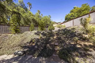  1726 York View Circle, Vista, CA 92084 - Photo 57