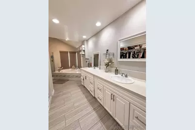  40043 Gibraltar, Murrieta, CA 92562 - Photo 9