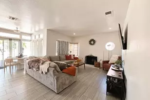40043 Gibraltar, Murrieta, CA 92562 - Photo 3