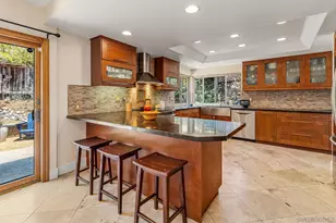 1141 Cerro Largo Dr, Solana Beach, CA 92075 - Photo 17
