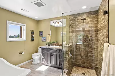 6617 Avenida De Las Pescas, La Jolla, CA 92037 - Photo 25