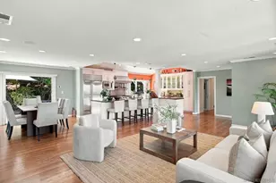 6617 Avenida De Las Pescas, La Jolla, CA 92037 - Photo 9