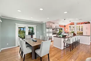 6617 Avenida De Las Pescas, La Jolla, CA 92037 - Photo 11