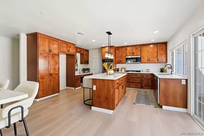  564 Azalea Street, Chula Vista, CA 91911 - Photo 5