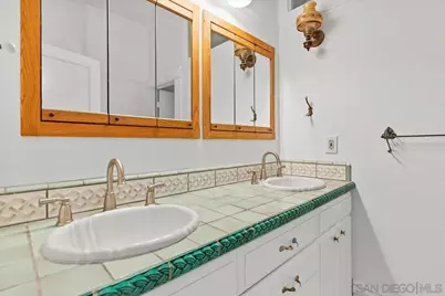  906 A Ave, National City, CA 91950 - Photo 43