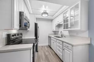 1740 Roosevelt, San Diego, CA 92109 - Photo 9