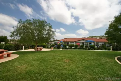  6004 Paseo Salinero, Carlsbad, CA 92009 - Photo 41