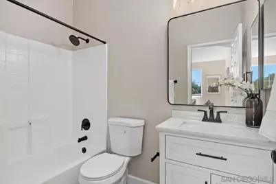  6004 Paseo Salinero, Carlsbad, CA 92009 - Photo 13