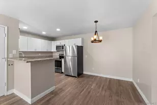 2425 Cranston Dr, Escondido, CA 92025 - Photo 9
