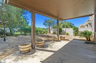977 Blackhawk Dr, Beaumont, CA 92223 - Photo 17