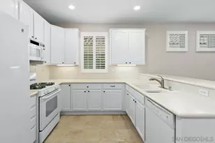 977 Blackhawk Dr, Beaumont, CA 92223 - Photo 5