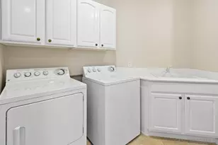 977 Blackhawk Dr, Beaumont, CA 92223 - Photo 15