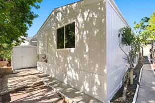 4846 Old Cliffs Rd, San Diego, CA 92120 - Photo 23