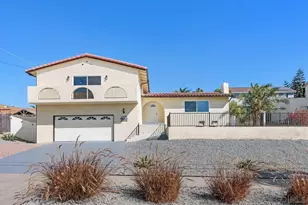 2302 Greenbrier Dr, Oceanside, CA 92054 - Photo 1
