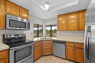 12884 Camino De La Breccia, San Diego, CA 92128 - Photo 3