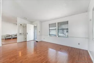 211 N Citrus Ave 50, Escondido, CA 92027 - Photo 9