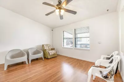  211 N Citrus Avenue 50, Escondido, CA 92027 - Photo 17