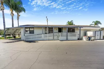  211 N Citrus Avenue 50, Escondido, CA 92027 - Photo 5