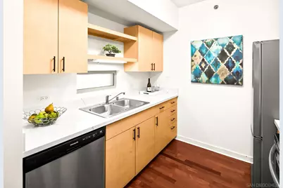 425 W Beech #327, San Diego, CA 92101 - Photo 9