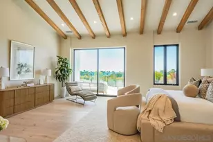 8308 Calle Del Cielo, La Jolla, CA 92037 - Photo 13