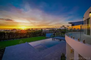 8308 Calle Del Cielo, La Jolla, CA 92037 - Photo 25