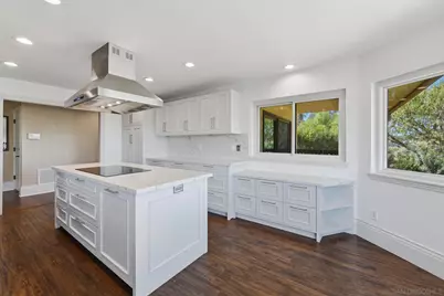  1521 Shadow Knolls Ln, El Cajon, CA 92020 - Photo 9