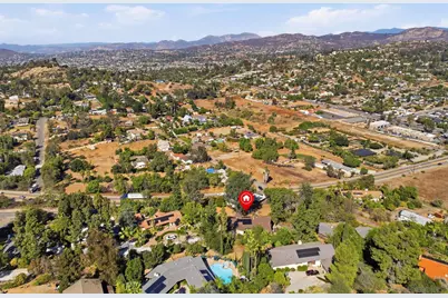  1521 Shadow Knolls Ln, El Cajon, CA 92020 - Photo 47