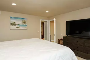 6475 Malcolm Dr, San Diego, CA 92115 - Photo 15